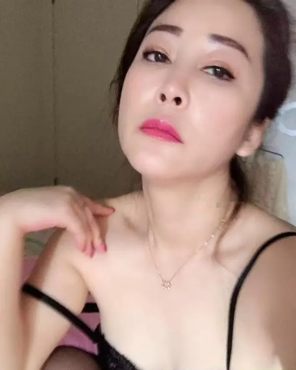 成都熟女柔柔