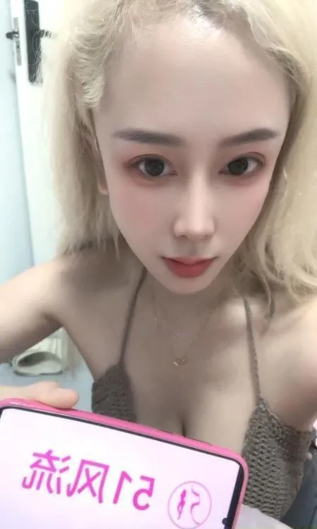 杭州拱墅大胸小姐姐