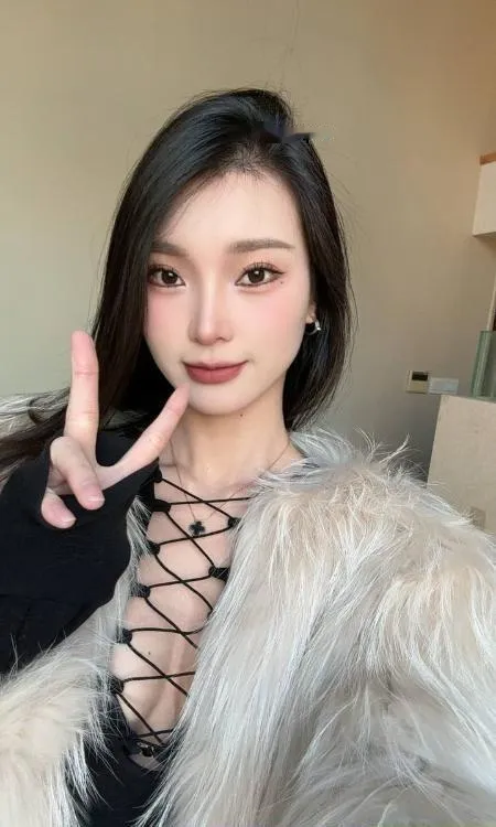 萧山大长腿模特娜美