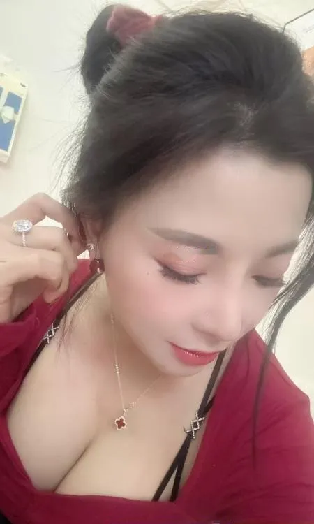 包河小姐姐
