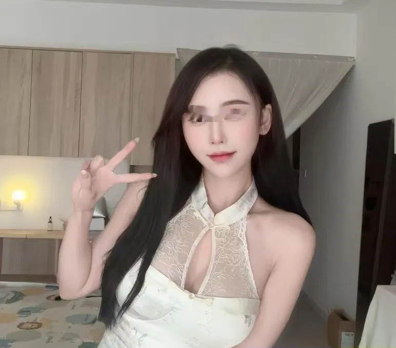 洗村长腿御姐梓晴