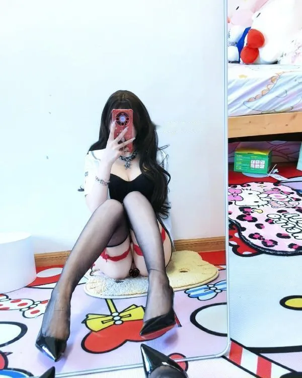 广州高颜值萝莉妹妹