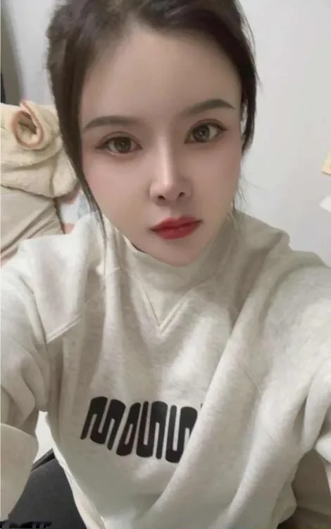 肤白大奶温柔小钰