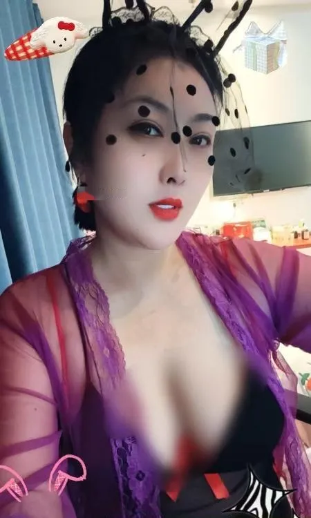 番禺美少妇黄咪