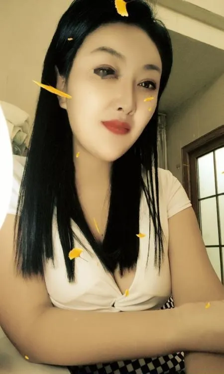 番禺美少妇黄咪