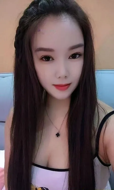 丰满型少妇