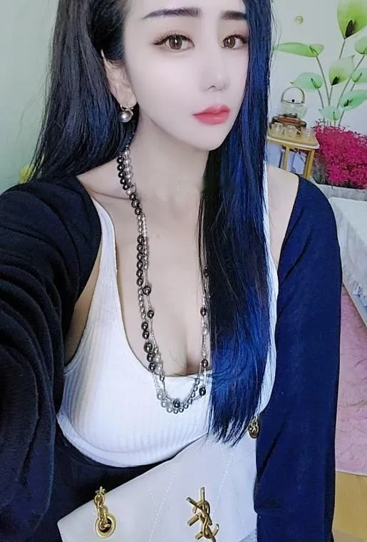 大项小姐姐