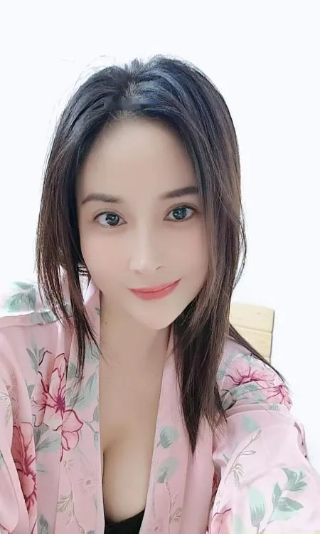 熟女莉莉