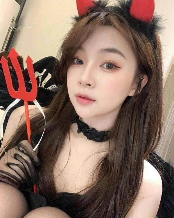 超级服务美少女