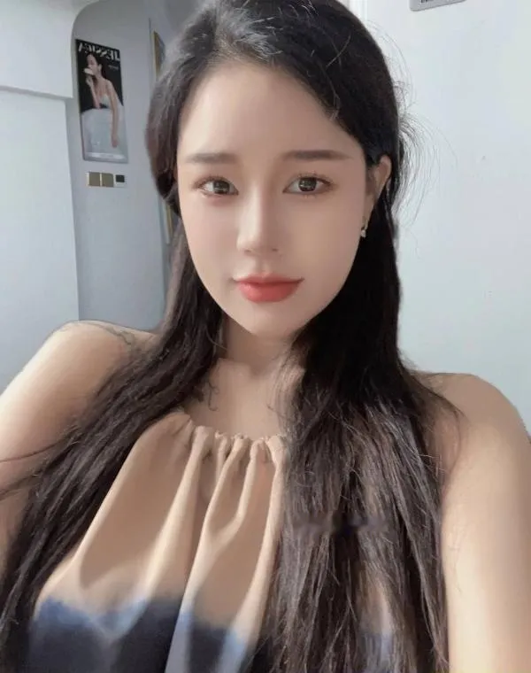 性感辣妹如梦妹子