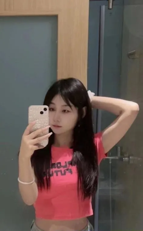 00后温柔嫩妹子
