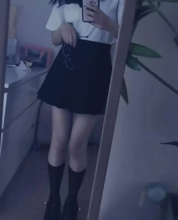 年轻性价比嫩妹