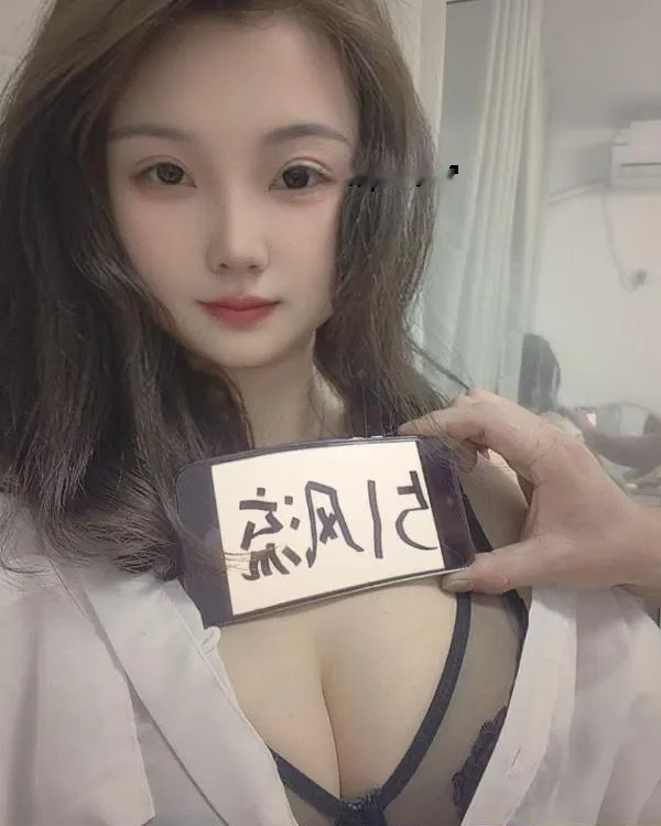 肥臀翘乳配合骚逼
