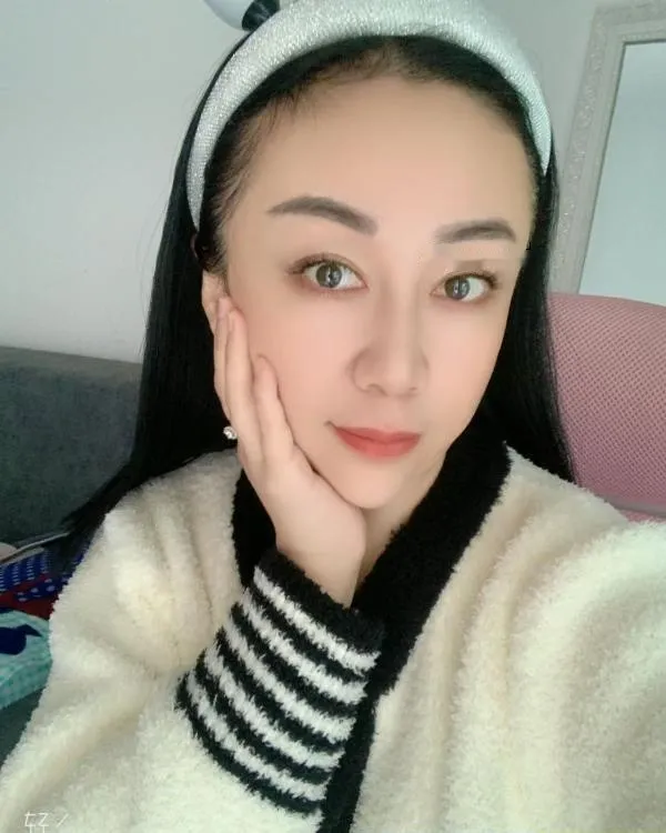 G奶美容店老板