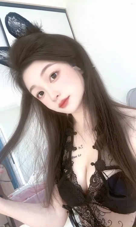 萧山潮喷翘臀骚妹