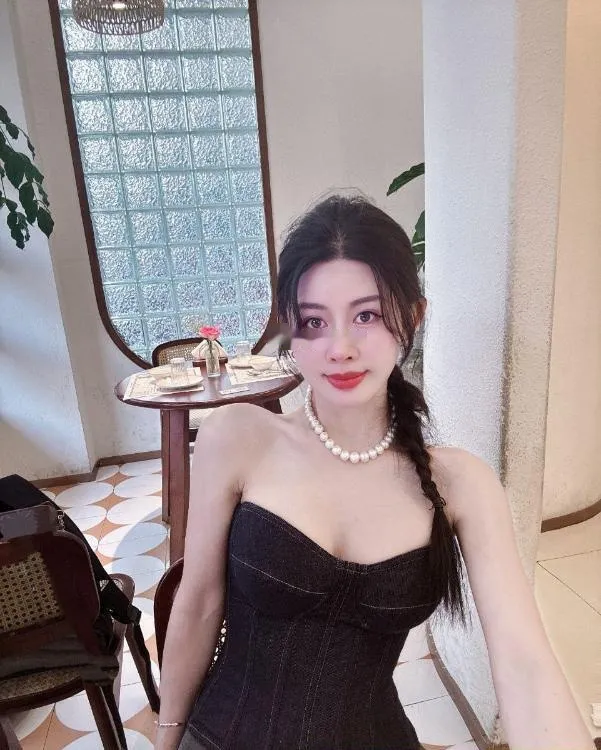 情趣诱惑白虎Lisa