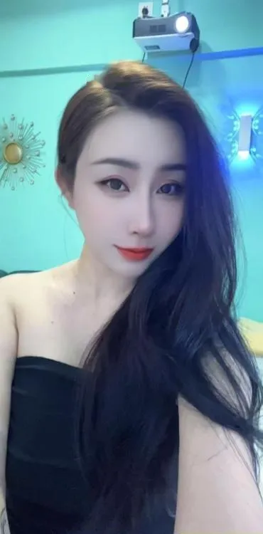 肤白御姐枣枣