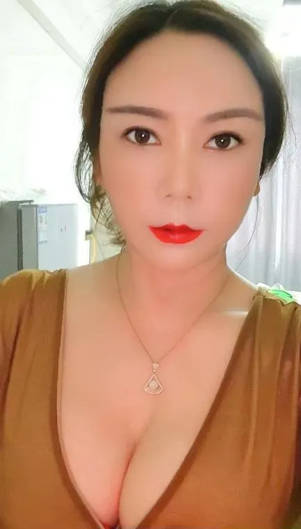 福田大胸蜜蜜