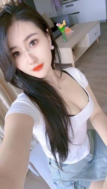 天河皮肤白皙美艳少妇