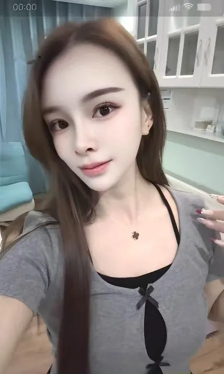 武昌肥臀水蜜桃