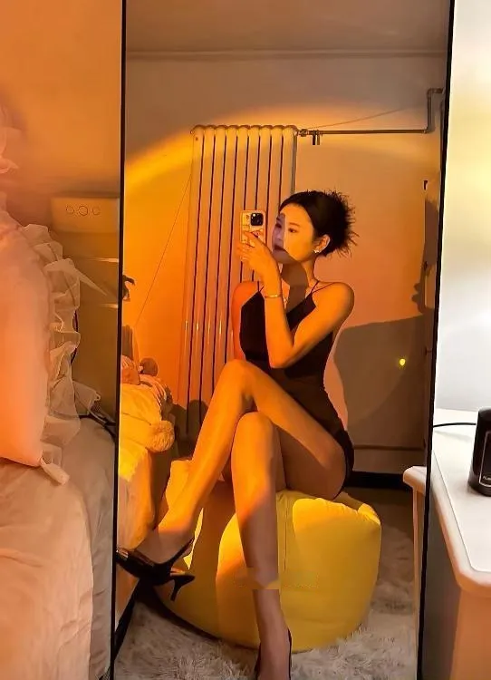 蜀山黑丝美腿