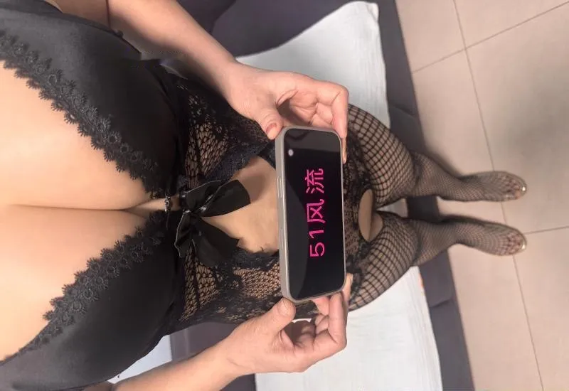 性价比大奶老师