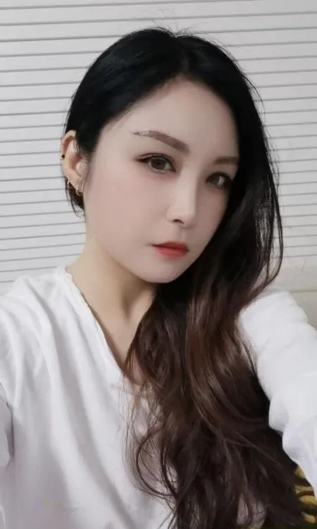 萧山性价比大胸妹