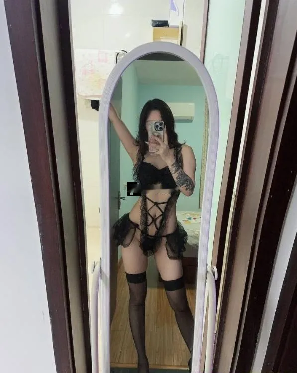 丝袜女王西西