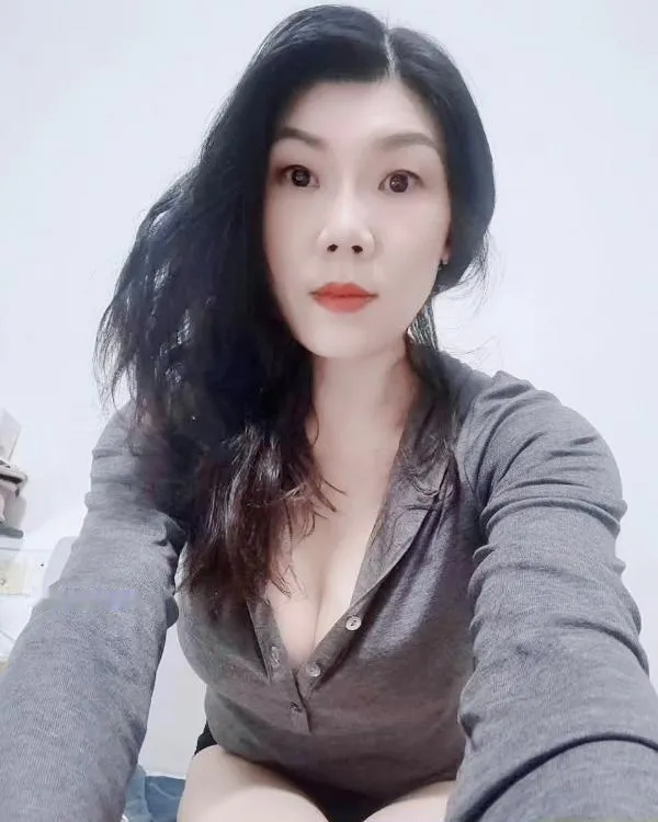 石溪熟女澜澜