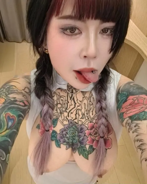cj大奶少妇