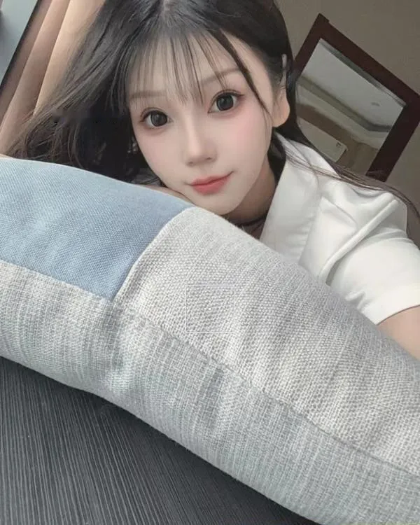 纯纯的喵喵小可爱
