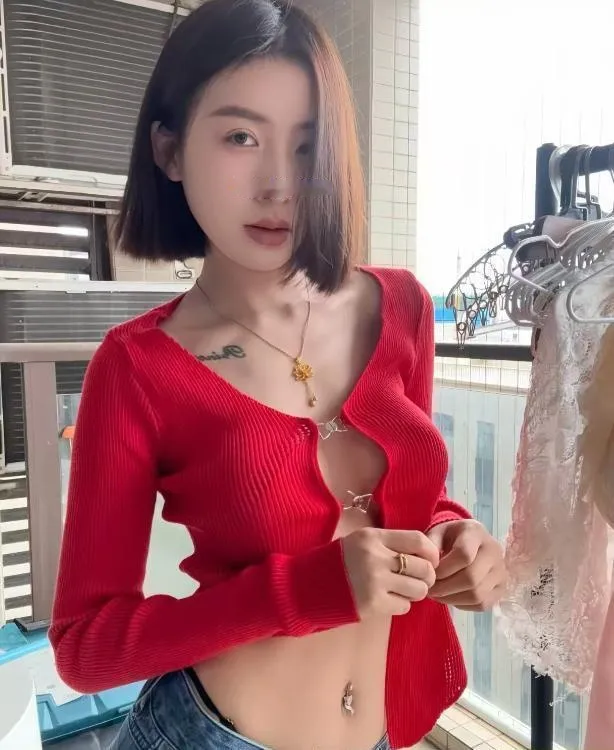 武昌站莹莹