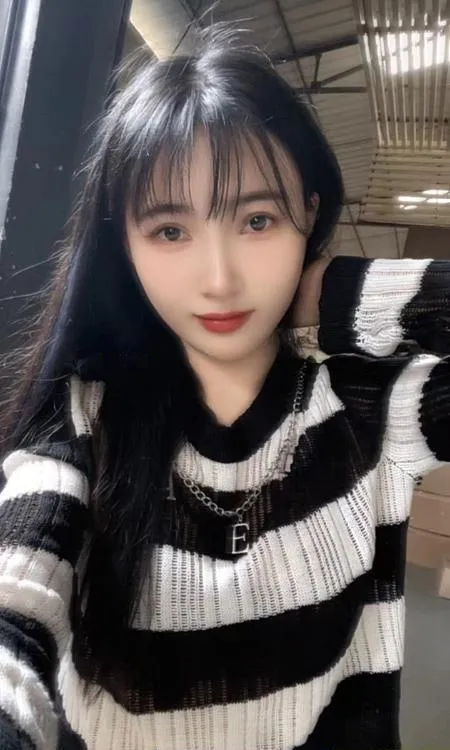 天河肥臀大波妹