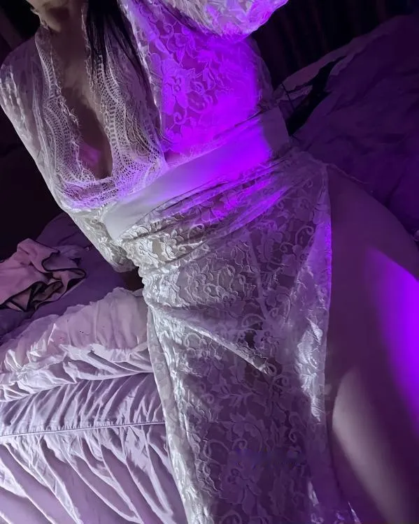 佛山泄火巨臀灵儿