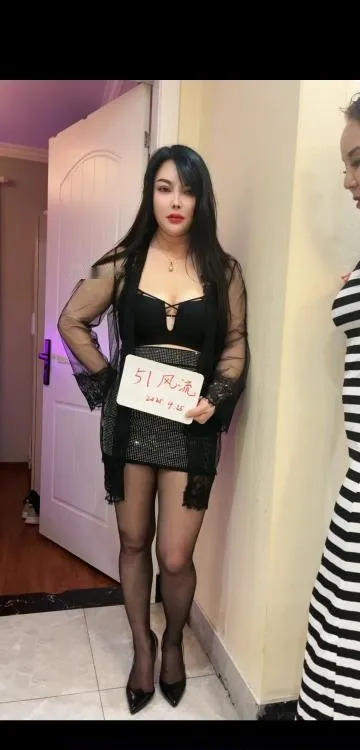 性价比双飞少妇和熟女