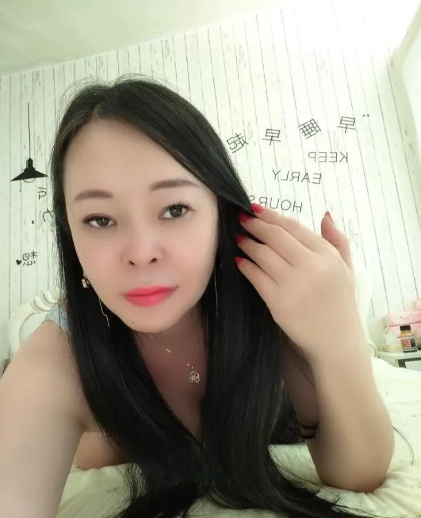 沙区温柔成熟姐姐