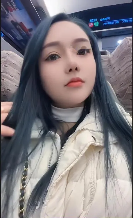 大奶美女