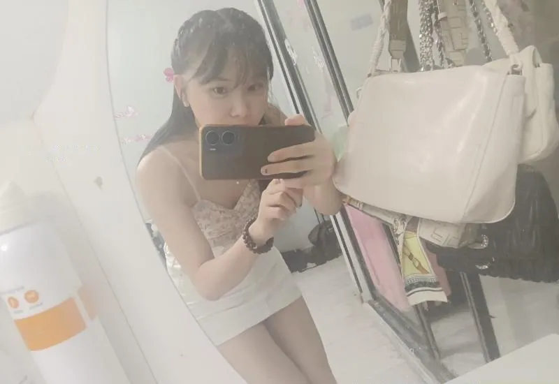 百变少妇