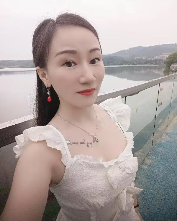 长沙英子