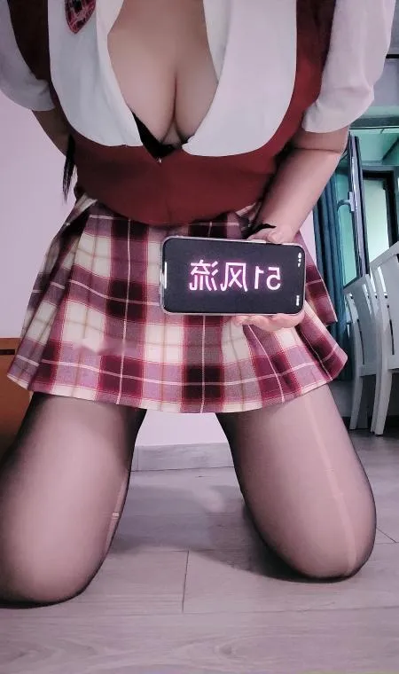 乌市制服妙妙