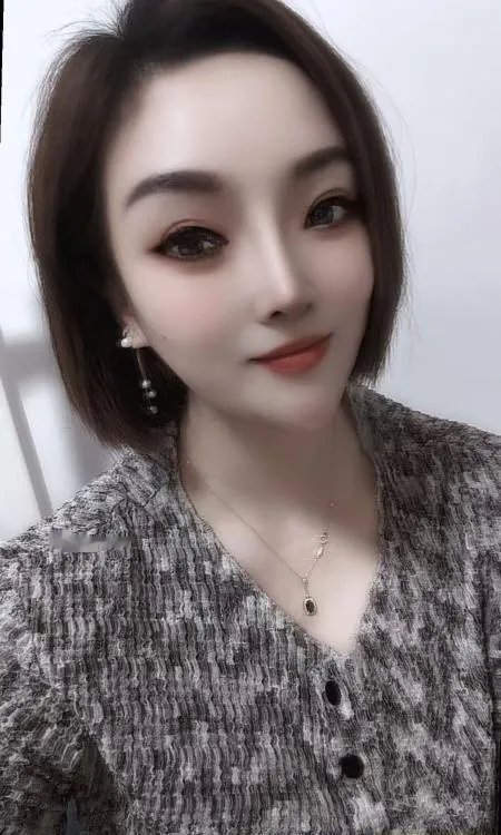 徐汇三通少妇