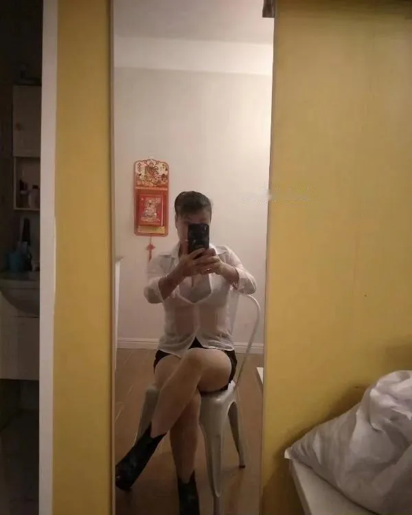 服务型少妇