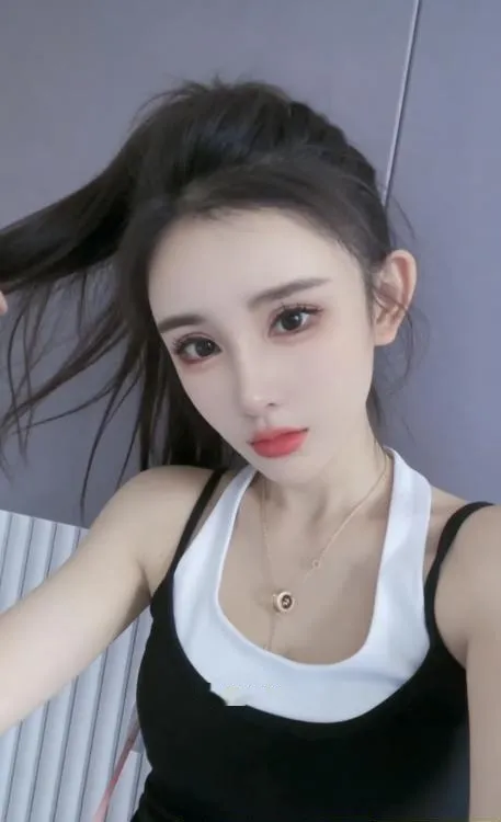 晒布老师苏小小