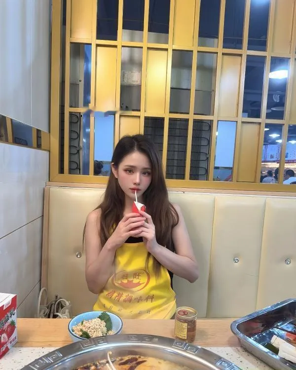 渝北区性感甜妹小娜