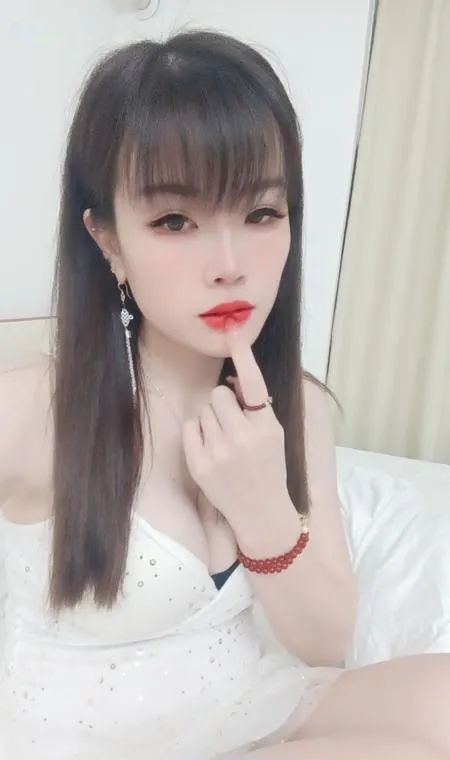 黄埔人妻艳艳