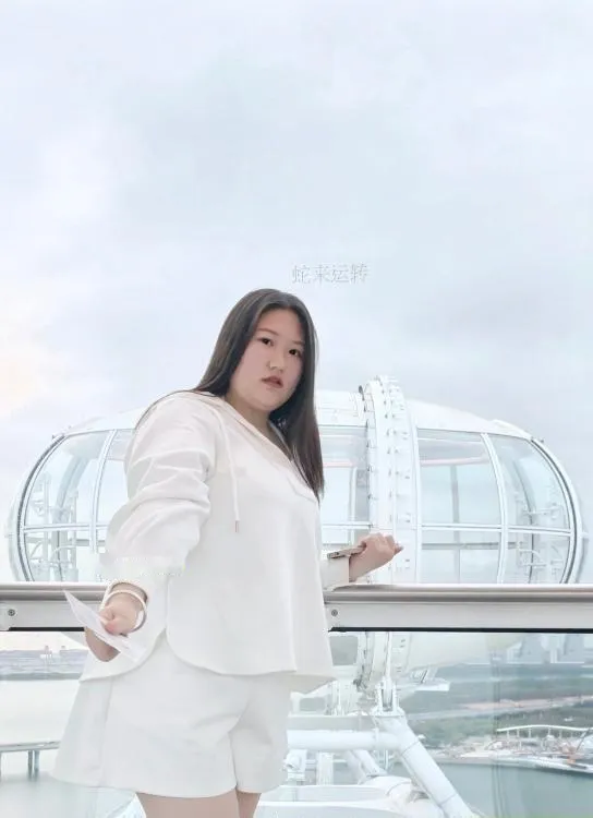 龙华BBW海臀妹