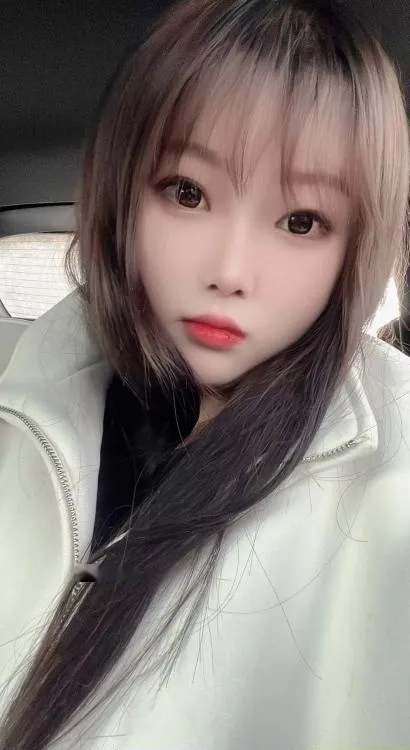 胸大小姐姐