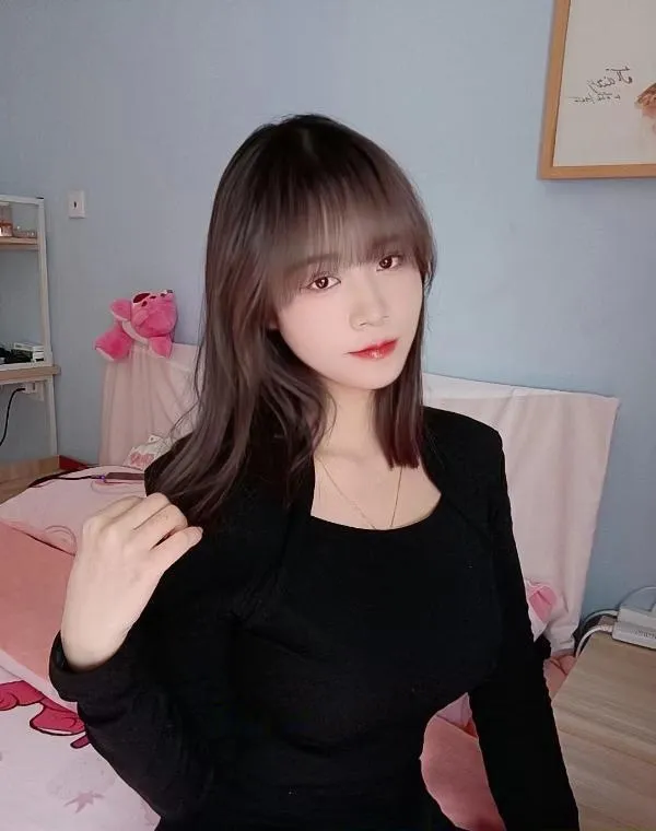 建邺新来川妹纸