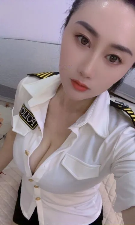 服务型风骚少妇