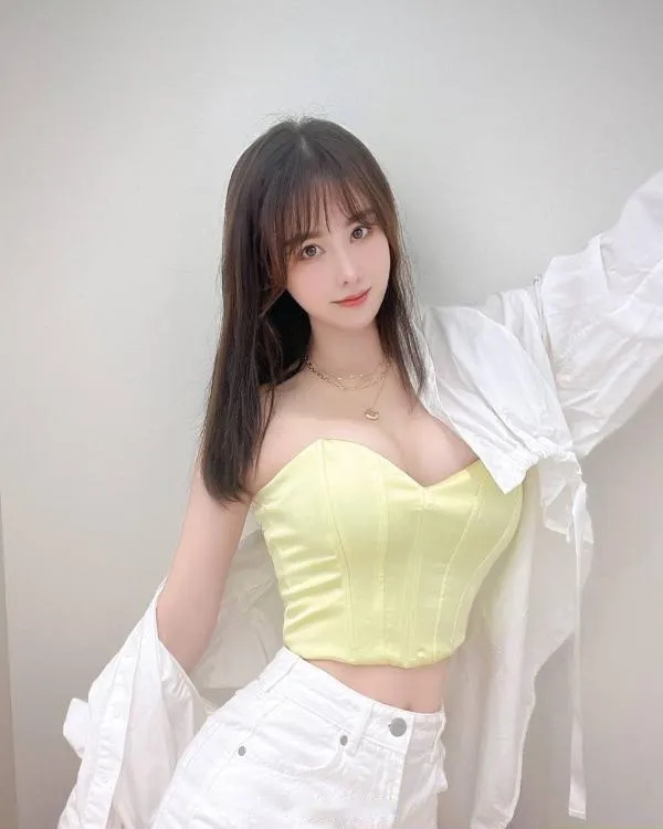 人美胸大颜值妹子